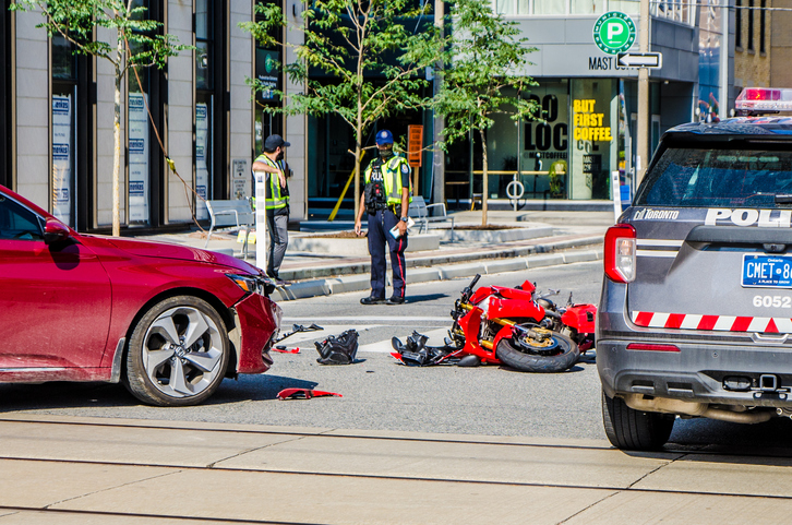 Ventajas de contratar a un abogado con experiencia en accidentes de motocicleta